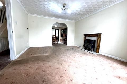 16 Beechcroft, Trelewis, Treharris, CF46 6BP