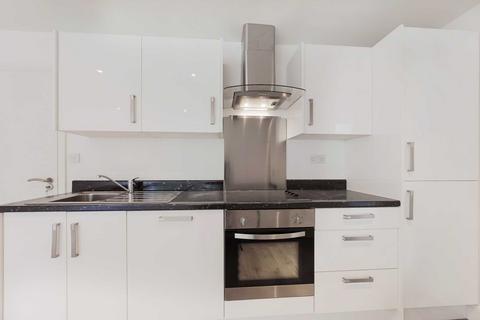 2 bedroom apartment for sale, Raleigh Gardens, Mitcham