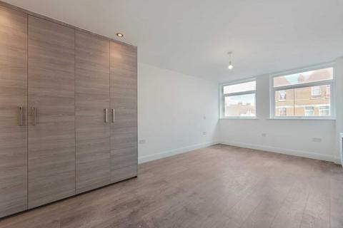 2 bedroom apartment for sale, Raleigh Gardens, Mitcham