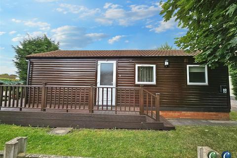 1 bedroom mobile home for sale - Love Lane, Rugeley, Staffordshire, WS15 2HL