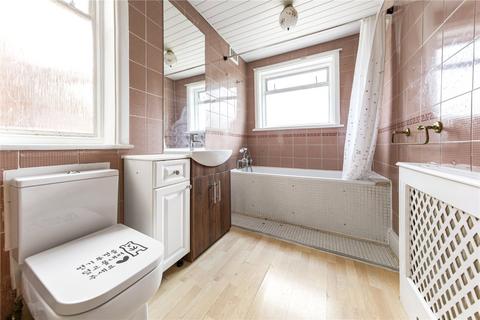 52 Howard Road, New Malden, KT3 4EA