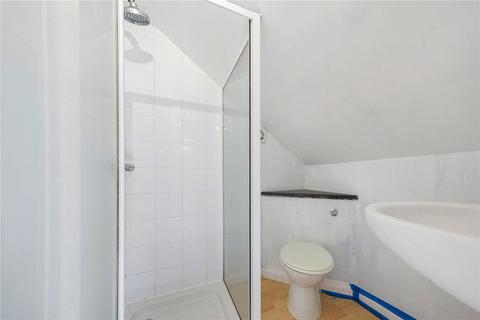 52 Howard Road, New Malden, KT3 4EA