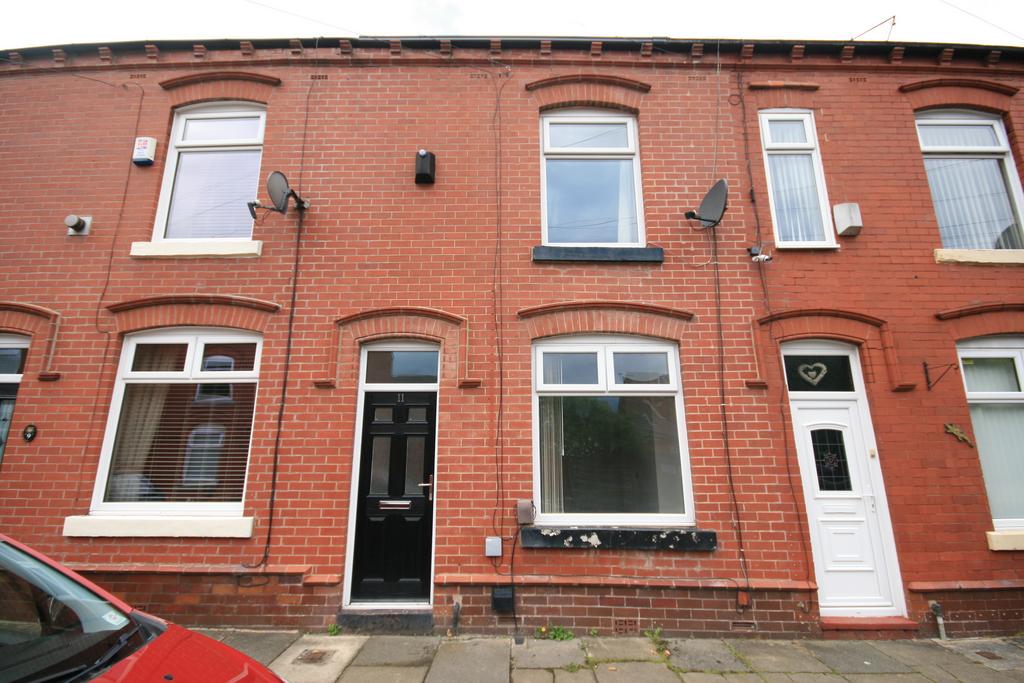Wright Street, Failsworth M35 2 bed terraced house to rent £895 pcm