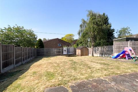 3 bedroom detached house to rent, Langdale Avenue, Loughborough LE11