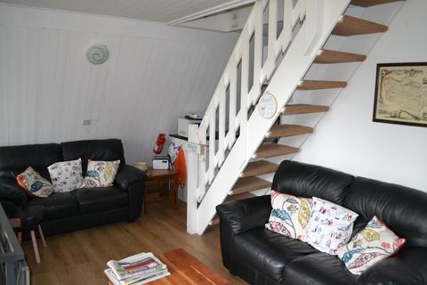 3 bedroom chalet for sale, Kingsdown CT14