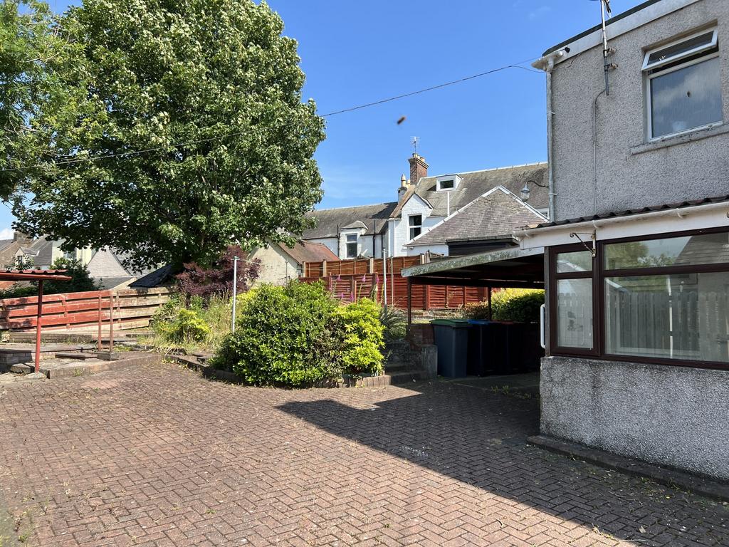 2 Dunmuir Road, Castle Douglas - Williamson and He