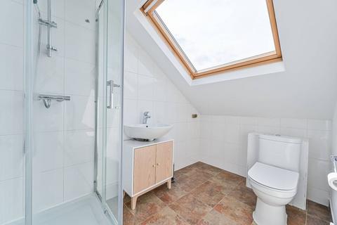 2a Inglemere Road, Mitcham, CR4 2BT