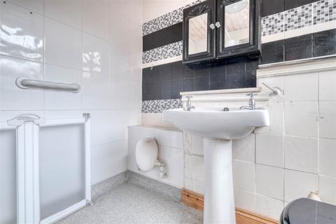 160 Beoley Road East, Redditch, B98 8NY