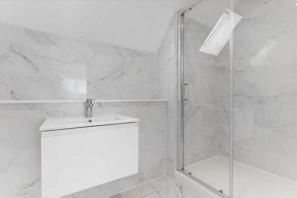 En-Suite (2)