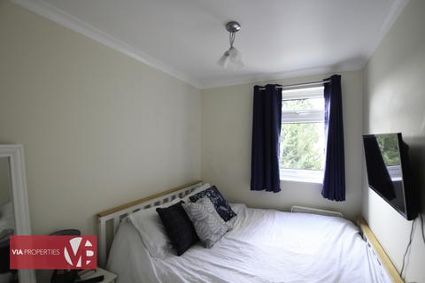 2 bedroom apartment to rent - Woodgrange Court, Rawdon Drive, Hoddesdon EN11