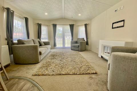 2 bedroom static caravan for sale, Perowne Way Sandown