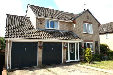 4 bedroom detached house for sale, Abbeyfields, Haughley IP14
