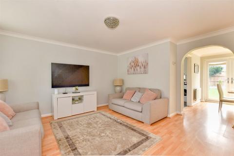 3 Green Close, Epping Green, Epping, CM16 6PS