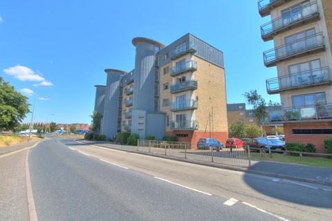 2 bedroom flat for sale, Wherstead Road, Ipswich, IP2