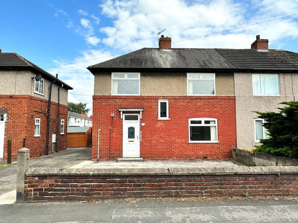 Poplar Road, Skellow, Doncaster, DN6 3 bed semidetached house £750