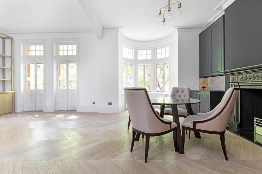Fitzjames Avenue, West Kensington, W14 4 bed apartment to rent £6,747