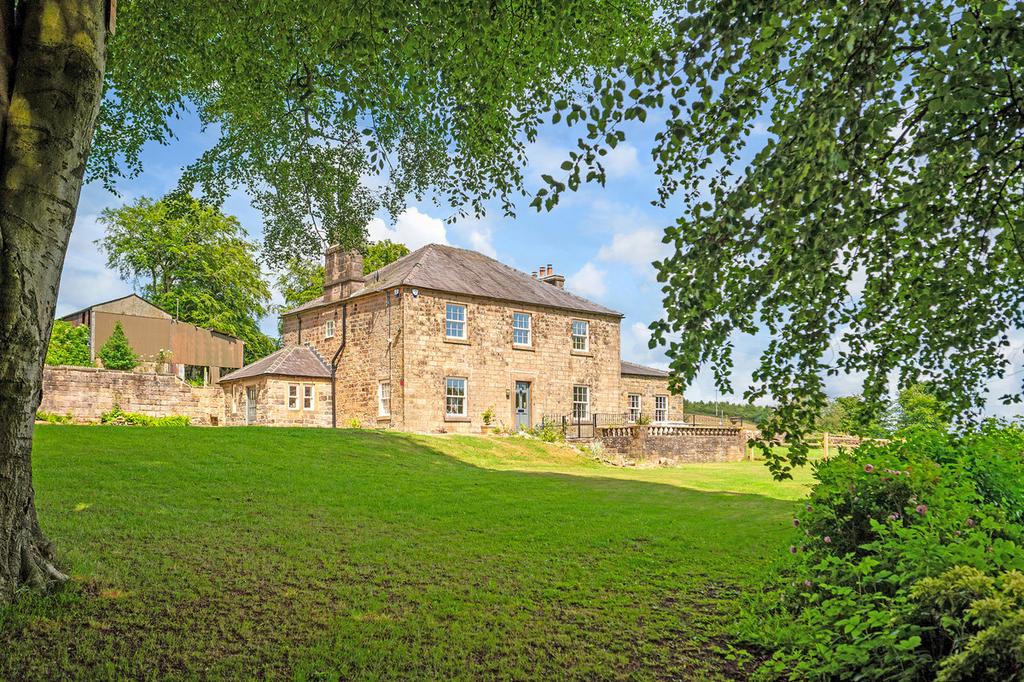 Doehole Lane, Brackenfield Alfreton, Derbyshire DE55 6ER 5 bed detached