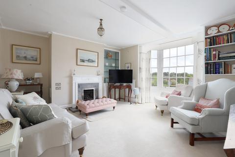 4 bedroom townhouse for sale, Captains Row, Lymington SO41