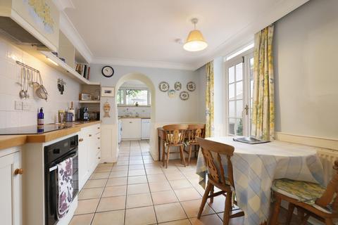 4 bedroom townhouse for sale, Captains Row, Lymington SO41