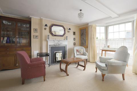 undefined, Captains Row, Lymington SO41