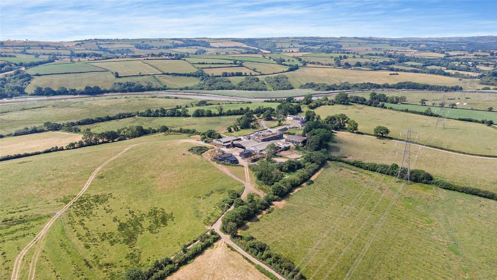 St. Clears, Carmarthen, Carmarthenshire, SA33 4 bed detached house for