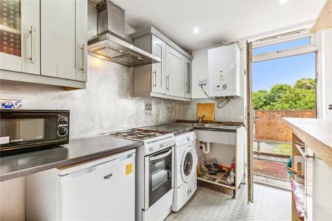 3 bedroom flat to rent, Hornsey Road, Holloway, London