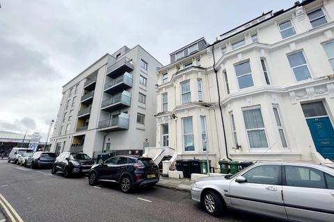undefined, Alhambra Road, Southsea, PO4
