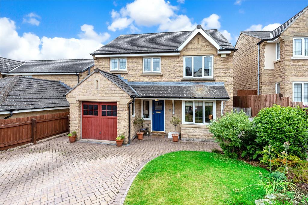 West Croft, Addingham, Ilkley, West Yorkshire, LS29 4 bed detached
