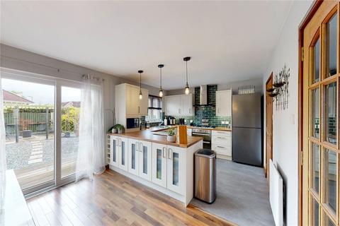 5 Ballumbie Braes, Dundee, DD4 0UN
