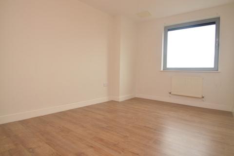 124 Tideslea Path, London, SE28 0NA