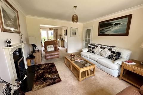 40 Hauplands Way, West Kilbride, KA23 9GB