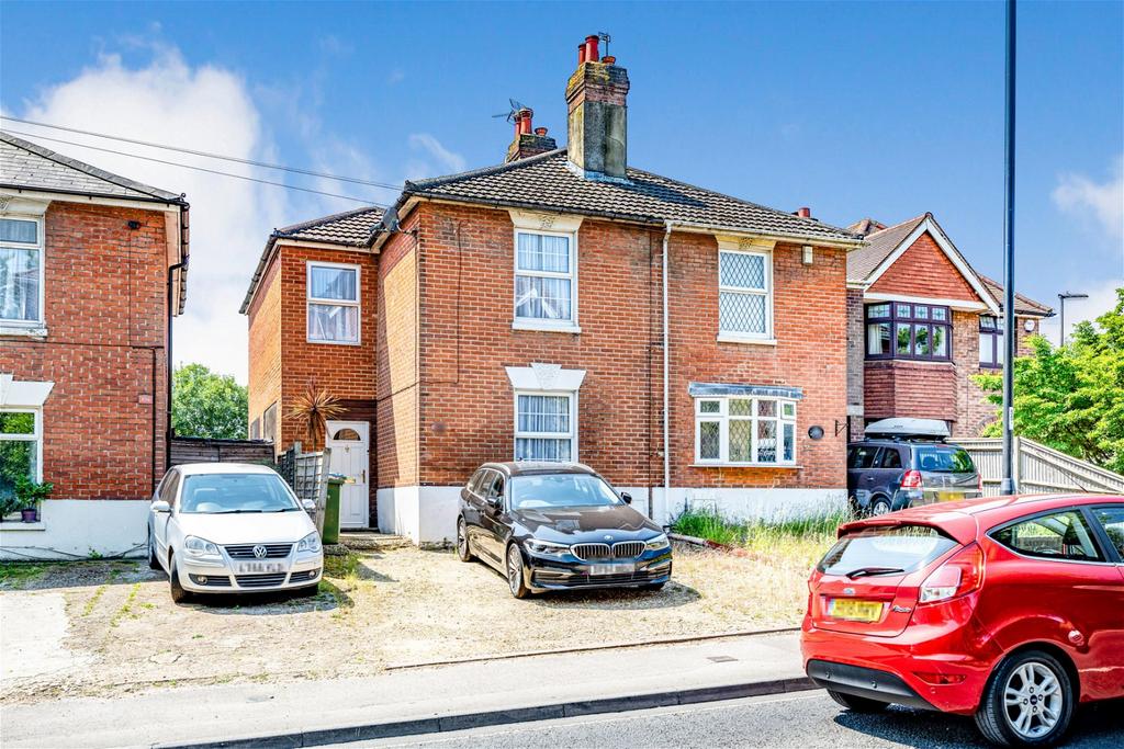Portsmouth Road, Southampton SO19 3 bed semidetached house for sale