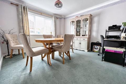 22 Briary Way, Brackla, Bridgend, CF31 2PT