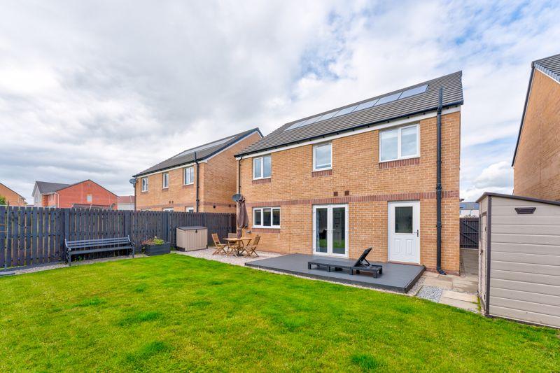85 Seaforth Road, Stewarton, KA3 3FH 5 bed detached villa for sale £