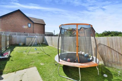 32 Ceres Road, Blunsdon, Swindon, SN26 8AF