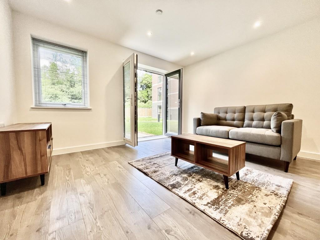 Alexandra Park 1 bed apartment to rent £1,000 pcm (£231 pw)