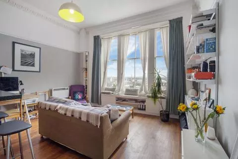 2 bedroom apartment for sale in Gibson Street, Flat 3/1 , Kelvinbridge,  Glasgow, G12 8NX, G12