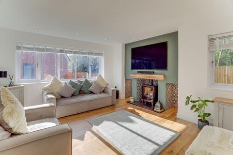 65 Pool Hill Road, Dawley, Telford, TF4 3AS