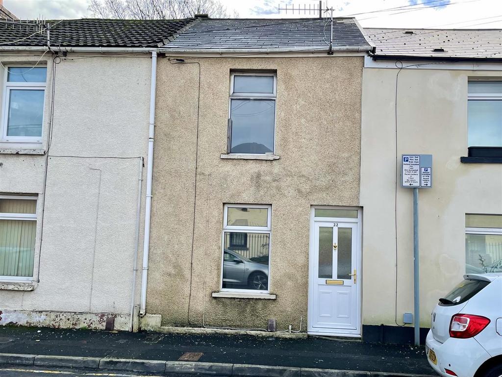 Clarence Street, Sandfields, Swansea 2 bed terraced house for sale £