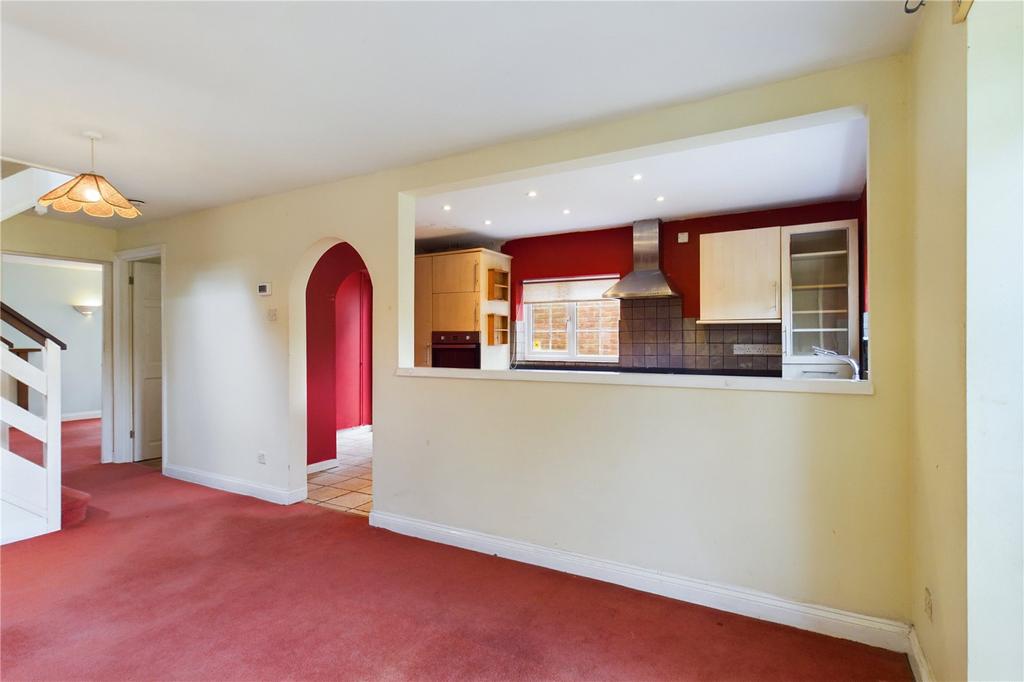 Dining/Kitchen