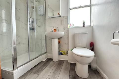 2 bedroom apartment for sale, Mullings Court, Cirencester, Gloucestershire, GL7