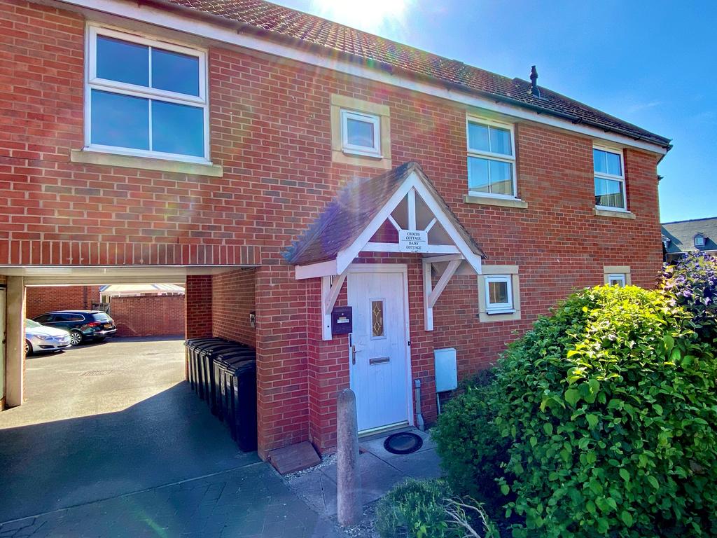 Longridge Way, Weston Village, WestonsuperMare 2 bed flat £875 pcm