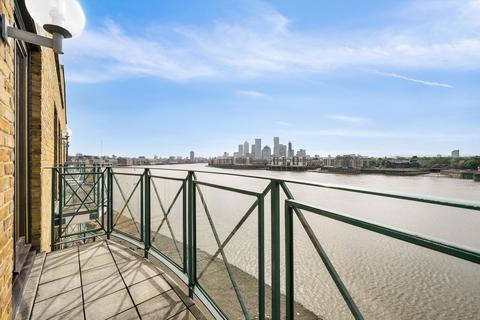 2 bedroom apartment for sale, Pelican Wharf, Wapping Wall, Wapping, E1W