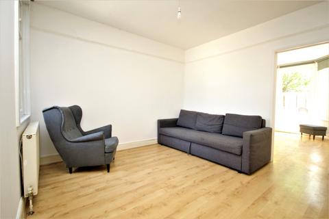 2 bedroom terraced house to rent, Marten Road, London, E17