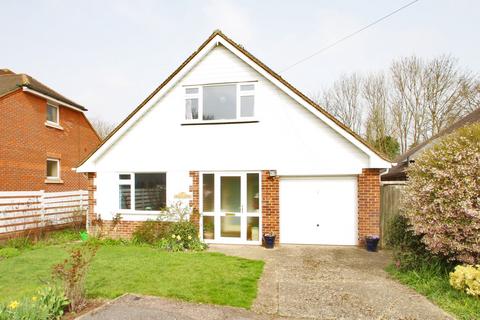 17 Grange Close, Edenbridge, TN8 5LT