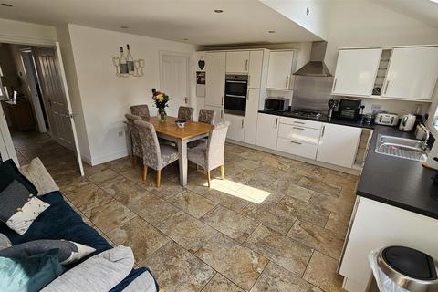 26 Anson Road, Newton, Nottingham, NG13 8ZJ