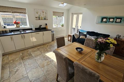 26 Anson Road, Newton, Nottingham, NG13 8ZJ