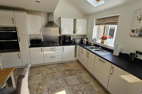 26 Anson Road, Newton, Nottingham, NG13 8ZJ