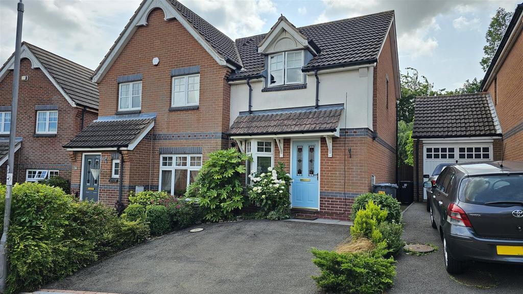 Nightingale Way, Bingham 2 bed townhouse for sale £215,000