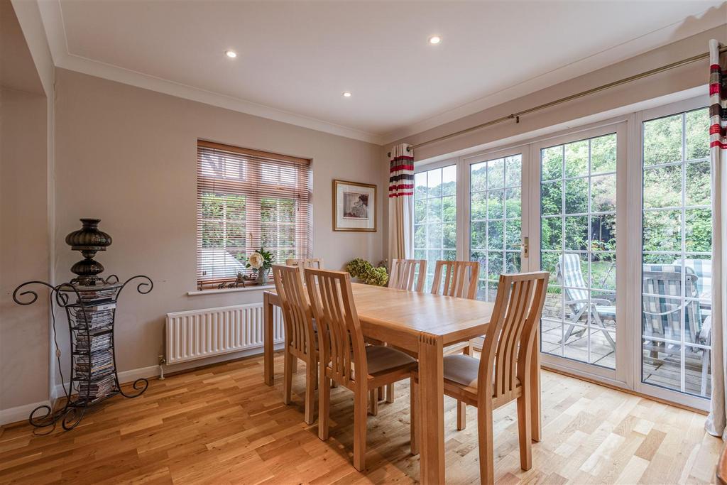 144 Brox Road, Ottershaw, KT16 0 LQ   12.jpg